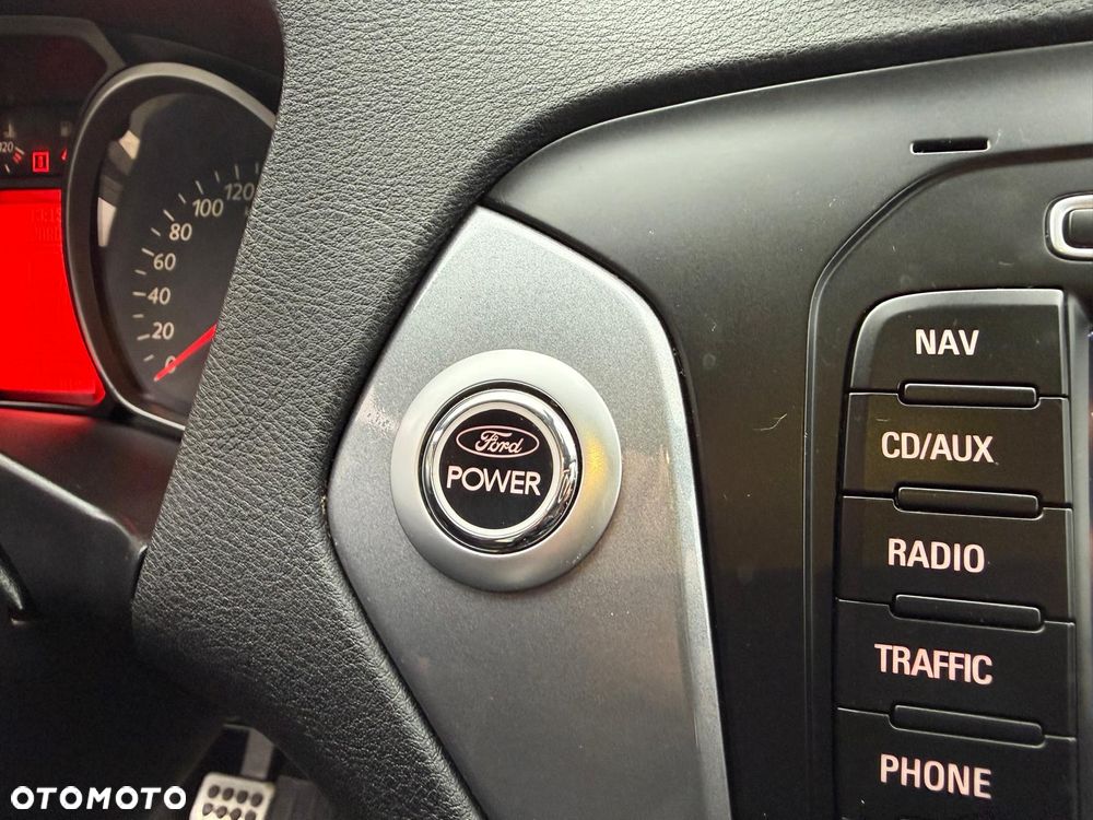 Ford Mondeo 2.0 TDCi Champions Edition - 19