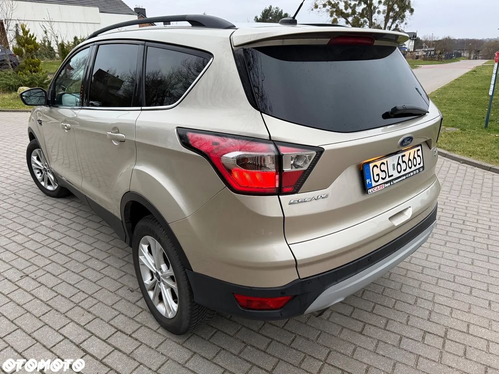 Ford Escape - 10