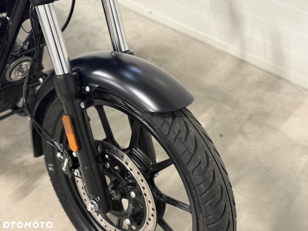 Royal Enfield Meteor - 9