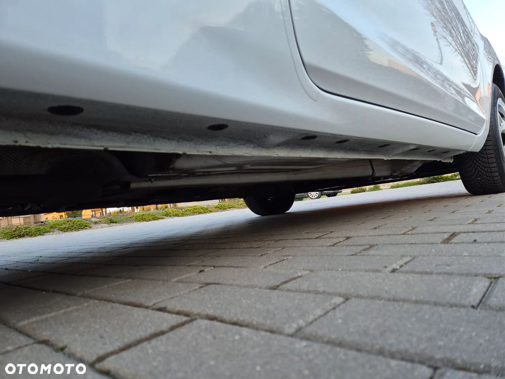 Ford Fiesta 1.25 Champions Edition - 21