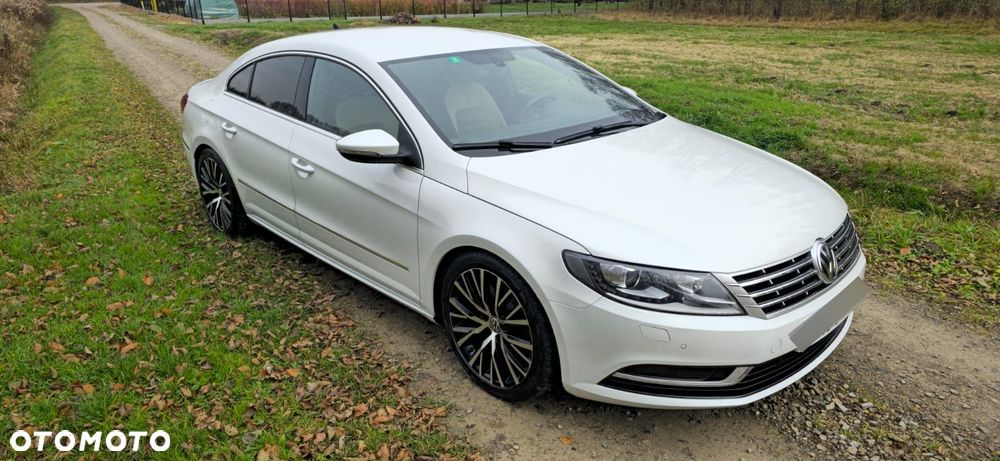 Volkswagen CC 3.6 V6 4Motion DSG - 23