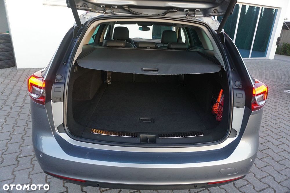 Opel Insignia 1.5 Direct InjectionT Business Innovation - 28