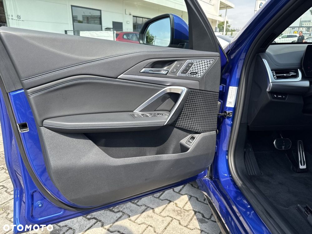 BMW X1 - 11
