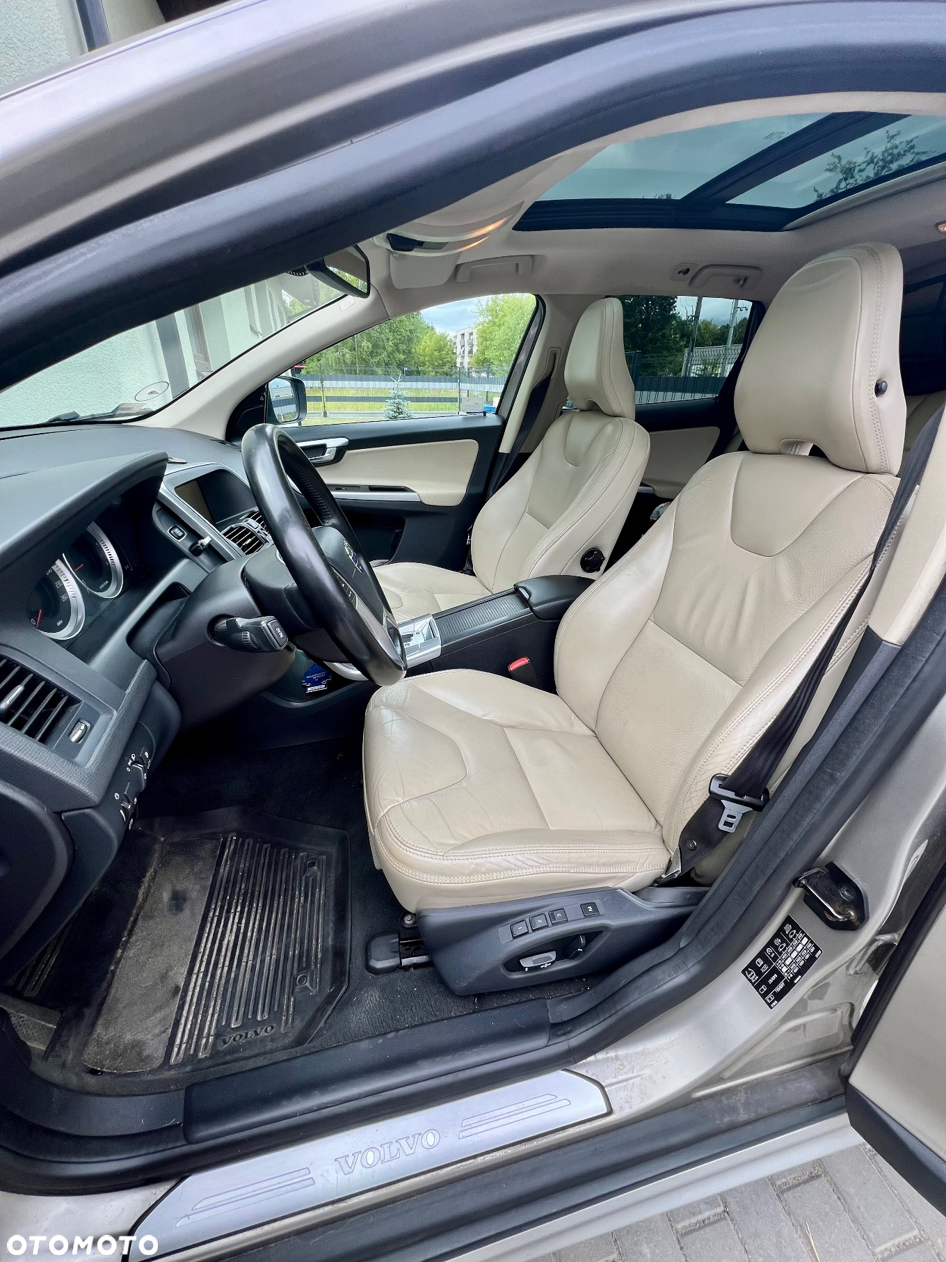 Volvo XC 60 - 10