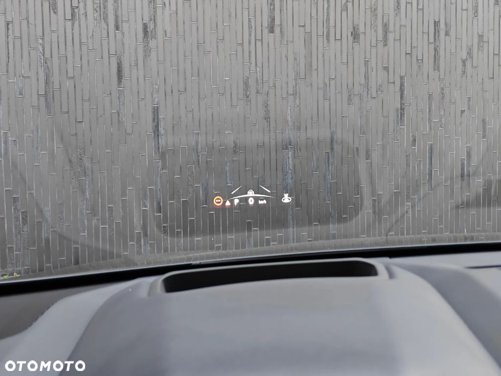 Lexus NX 350h Omotenashi AWD - 24