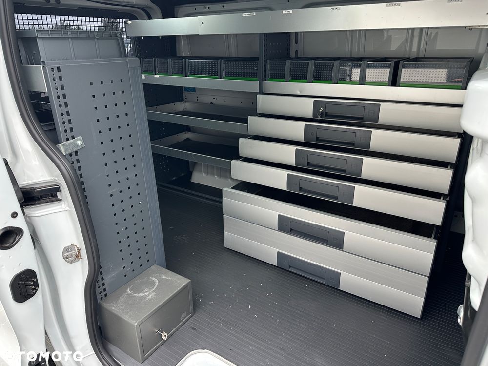 Opel VIVARO Zabudowa Warsztatowa BOTT / Serwis Mobilny FV23% - 22