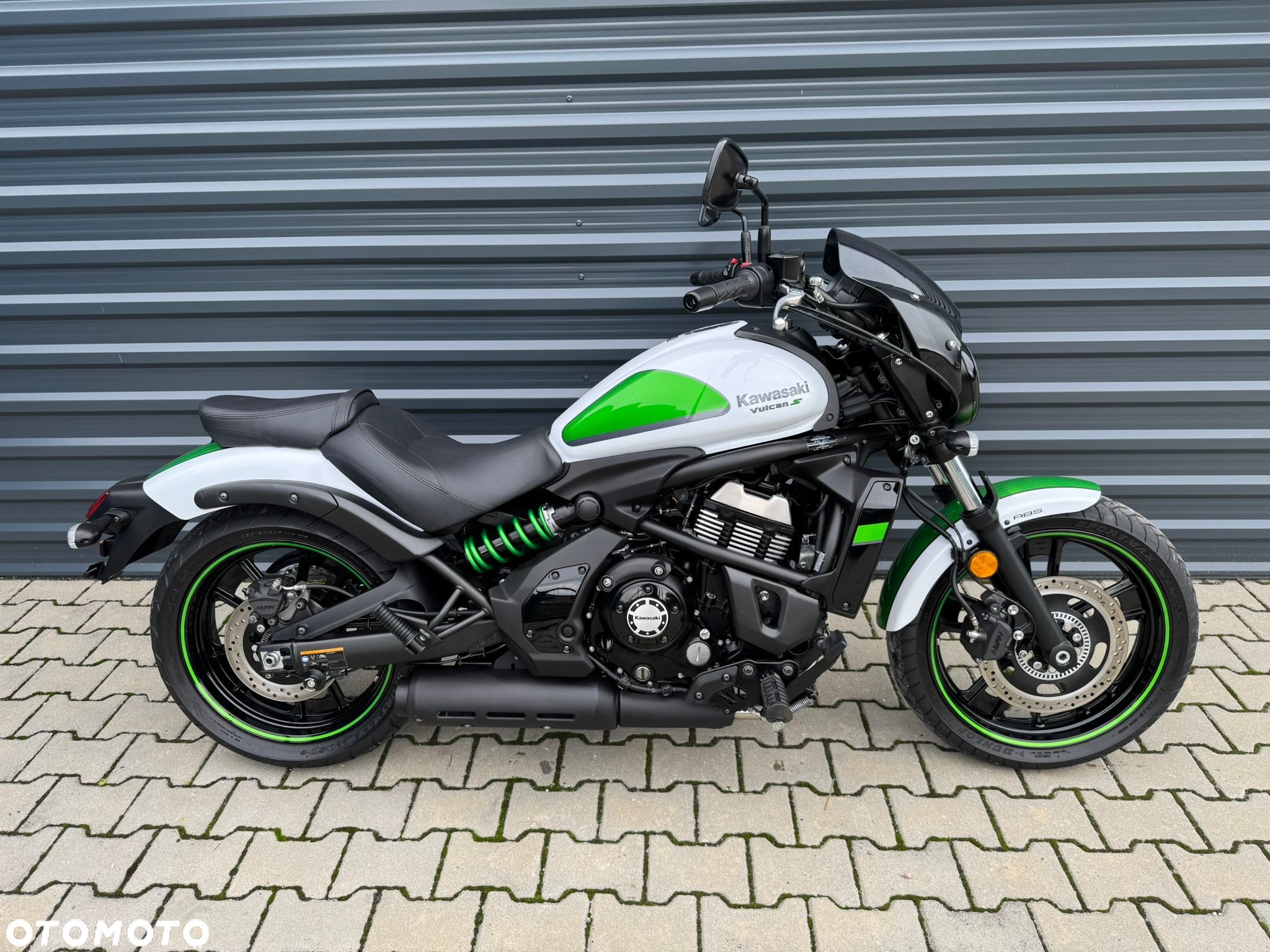 Kawasaki Vulcan - 1