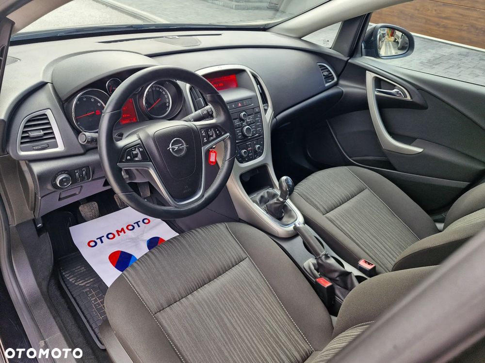 Opel Astra - 14