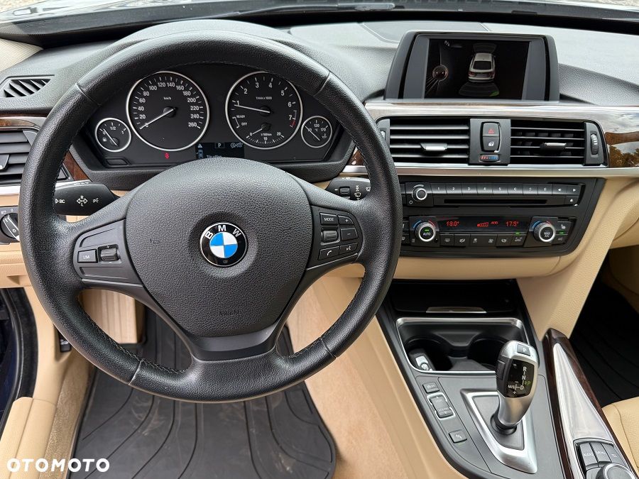 BMW 3GT 320i xDrive Sport-Aut Sport Line - 16