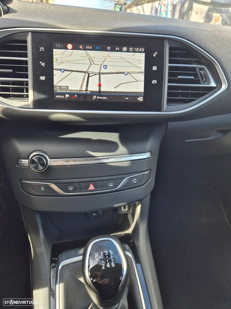 Peugeot 308 1.5 BlueHDi Style - 13