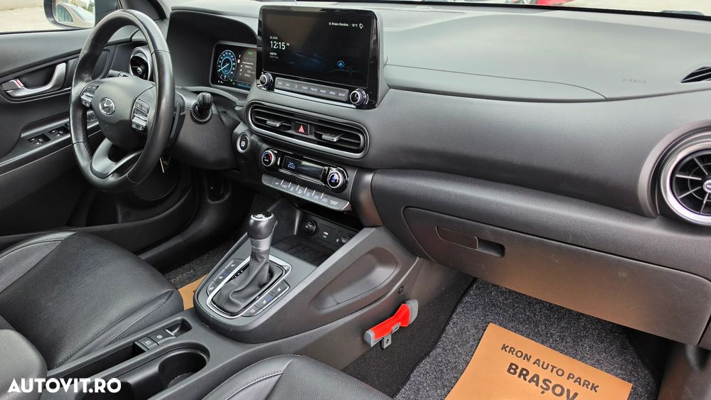 Hyundai KONA - 22