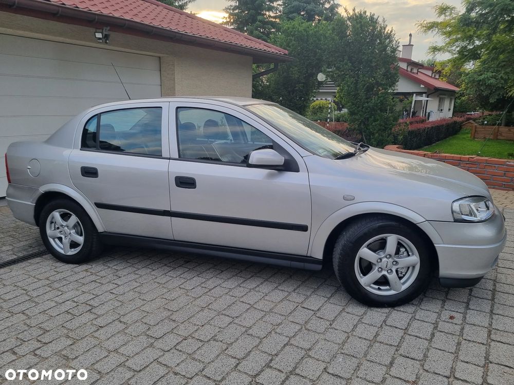 Opel Astra 2.0 DI Elegance - 6