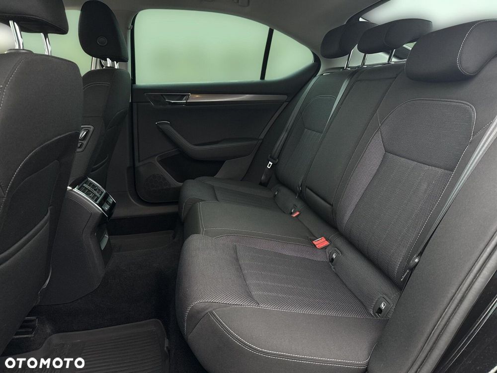 Skoda Superb 2.0 TDI Style DSG - 12