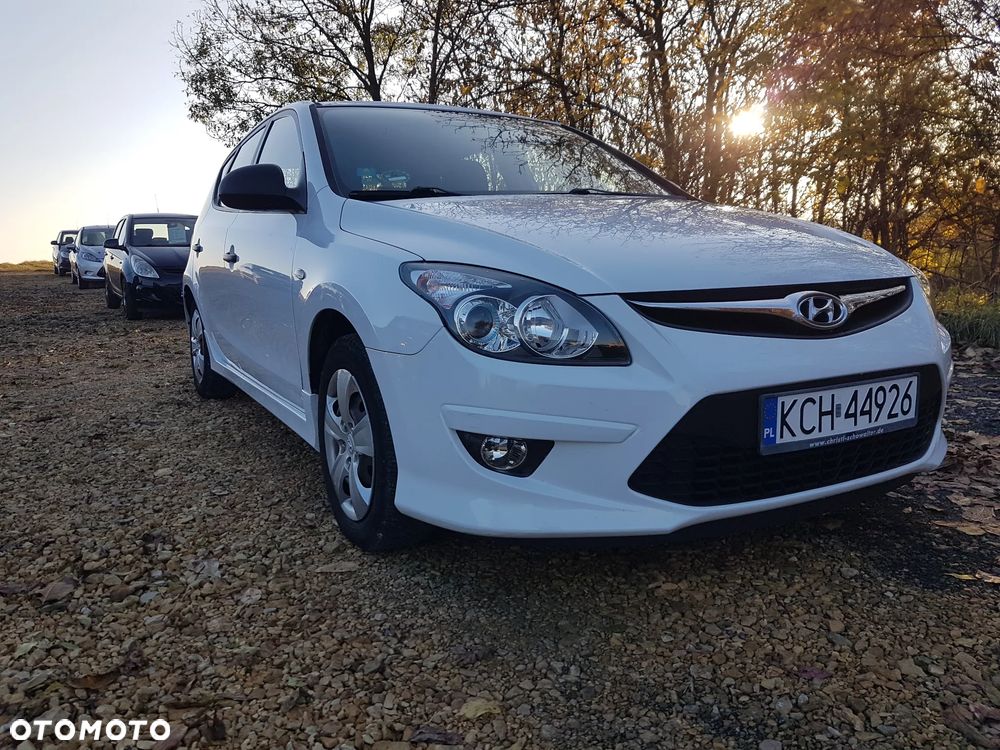 Hyundai I30 2011 photo 2