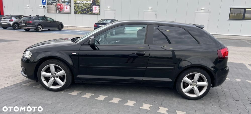 Audi A3 3-drzwiowe 1.6 TDI DPF Ambition - 15