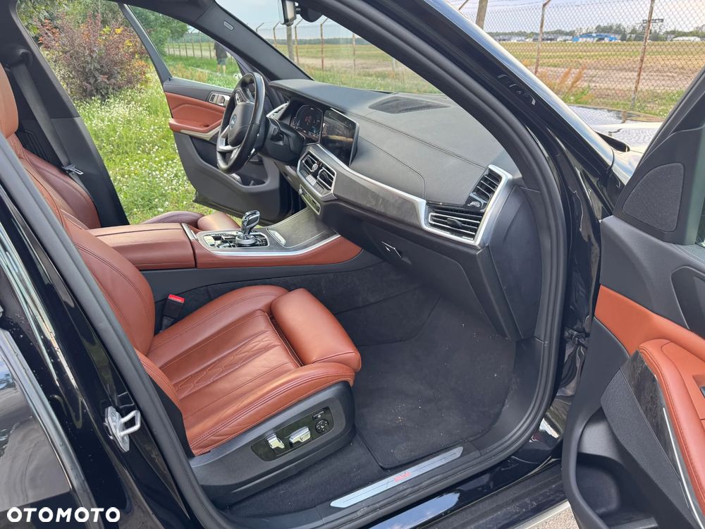 BMW X5 xDrive45e - 13