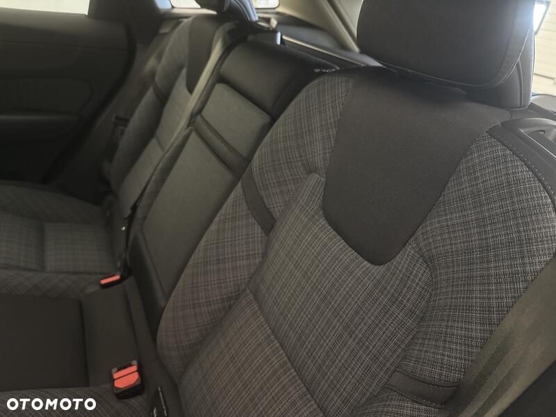 Volvo XC 60 - 18