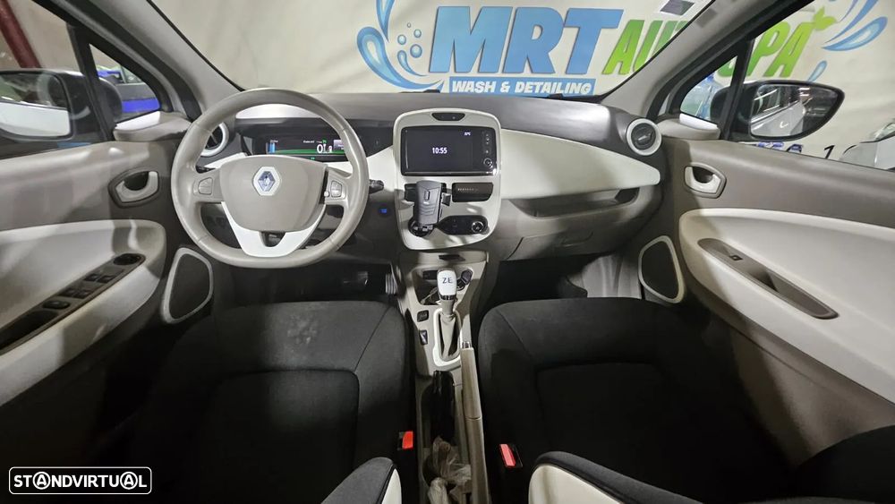 Renault Zoe (c/ Bateria) 41 kwh Life - 8