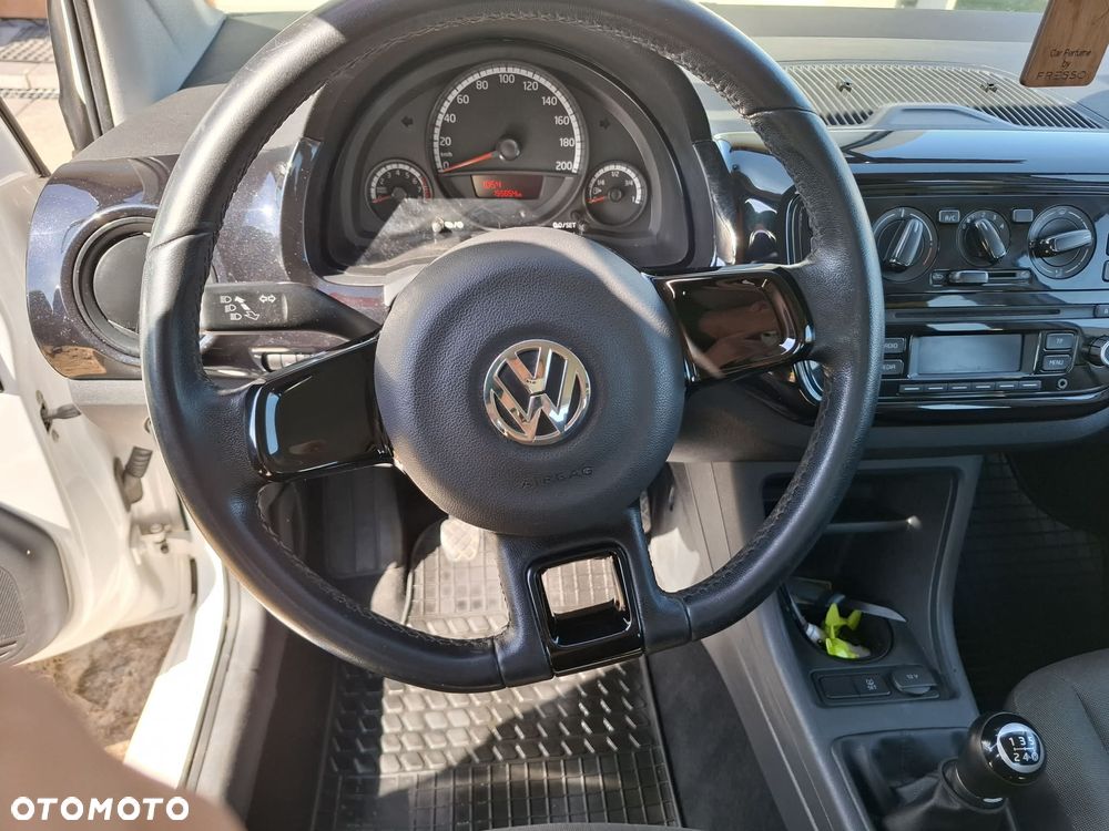 Volkswagen up! 1.0 Take - 6