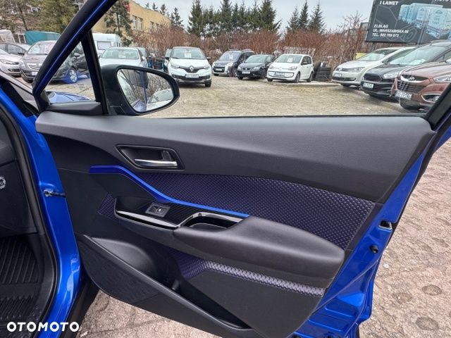 Toyota C-HR 1.8 Hybrid Neon Lime powered by JBL - 27