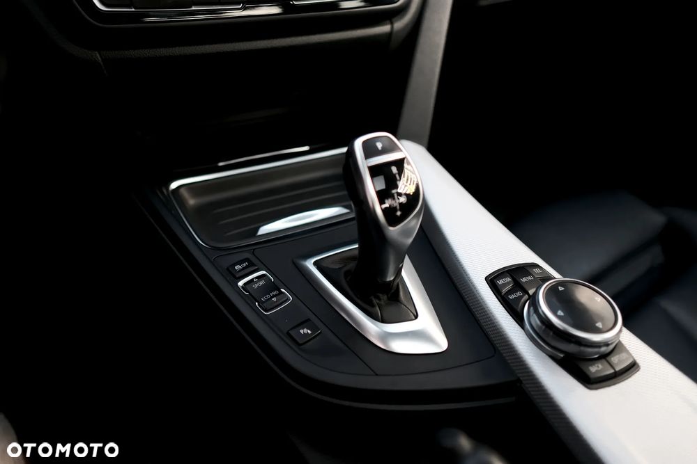 BMW Seria 4 435i M Sport - 32