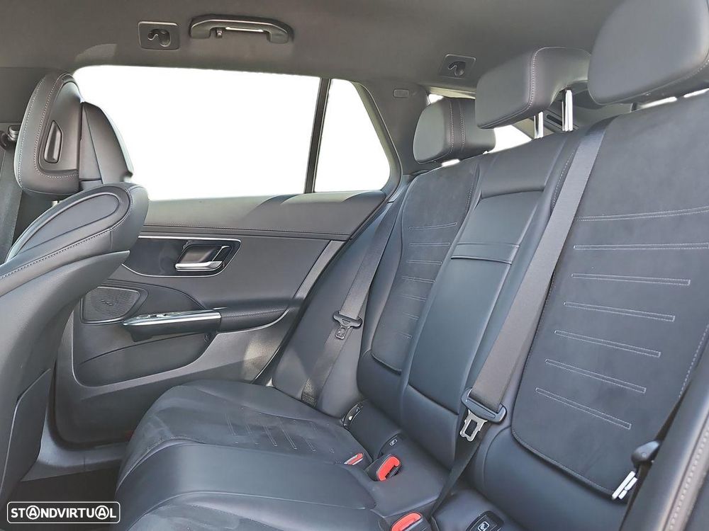 Mercedes-Benz C 300 d AMG Line - 13