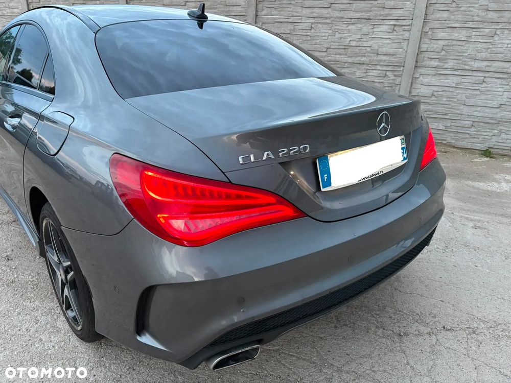 Mercedes-Benz CLA 220 d 7G-DCT AMG Line - 20