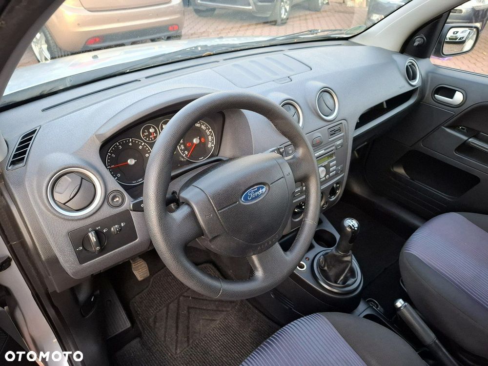 Ford Fusion 1.4 Gold X - 24