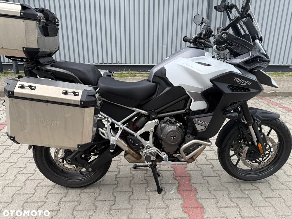 Triumph Tiger - 3
