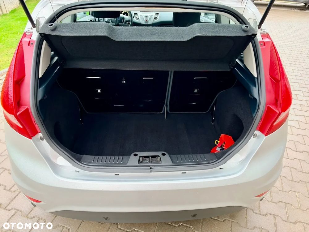 Ford Fiesta 1.25 Ambiente - 5
