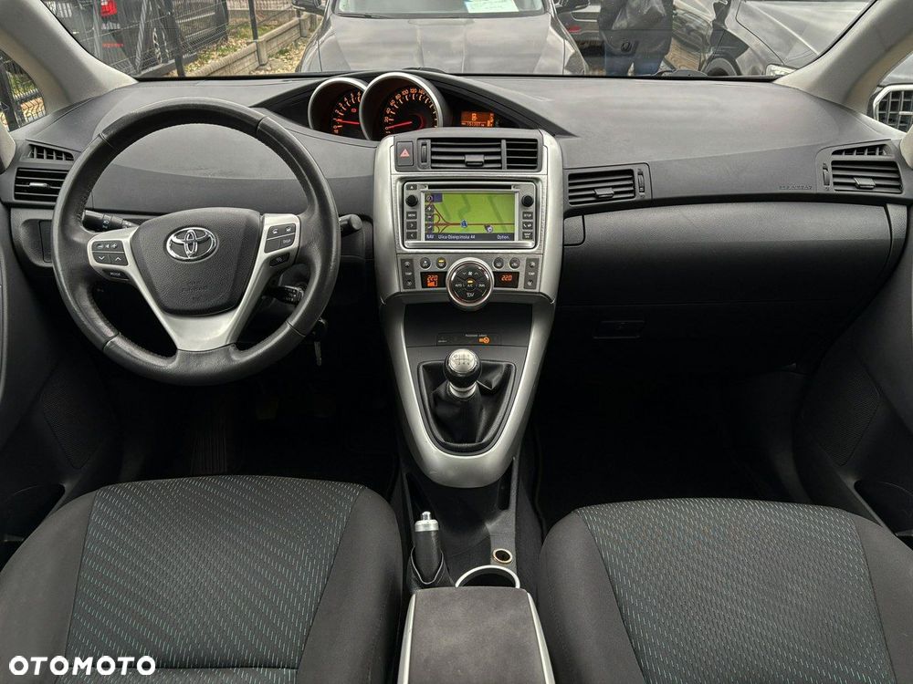Toyota Verso 1.8 Premium 7os - 28