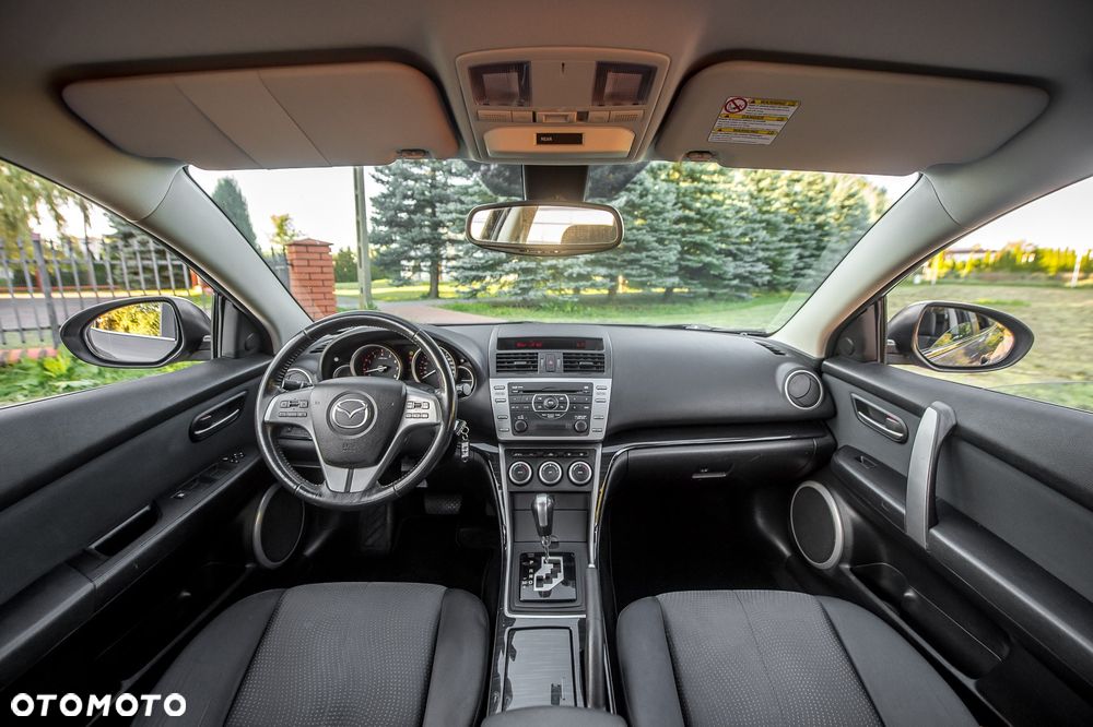Mazda 6 2.0 Exclusive + - 31