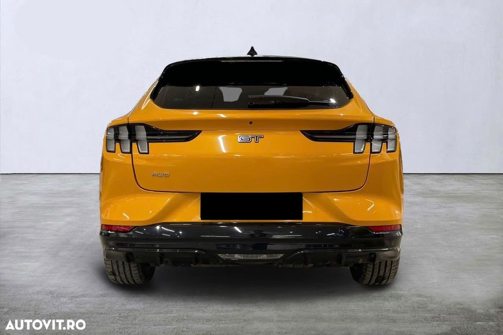 Ford Mustang Mach-E AWD GT - 5