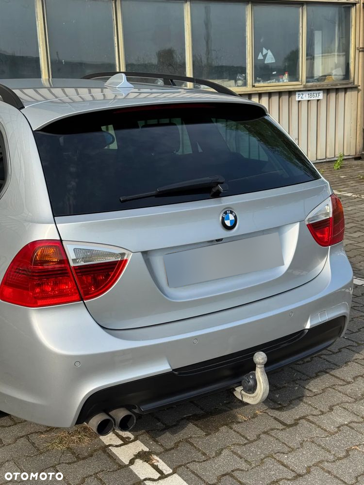 BMW Seria 3 - 22