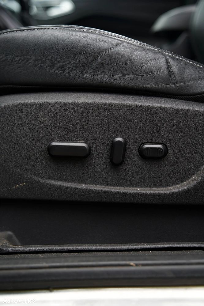 Ford Kuga 2.0 TDCi 4WD Powershift Individual - 6