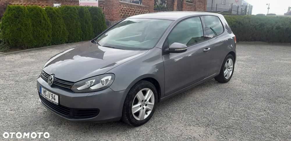 Volkswagen Golf - 10