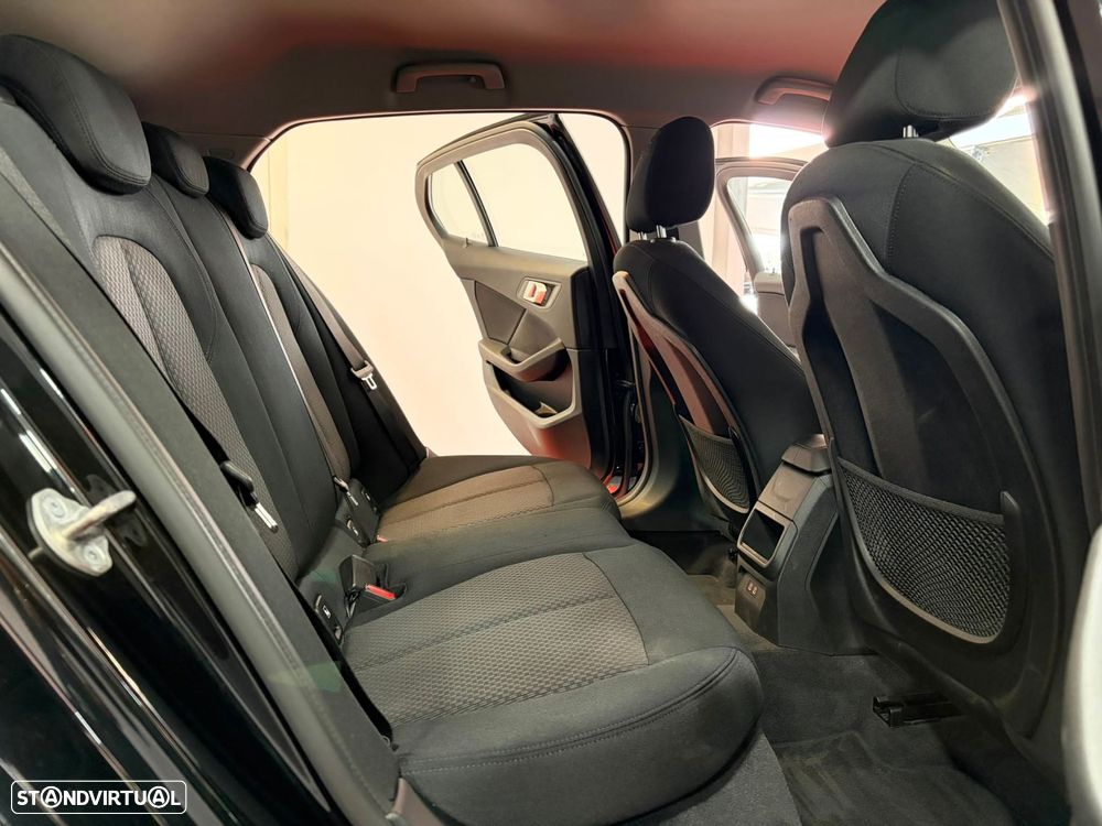 BMW 116 d Corporate Edition M - 12