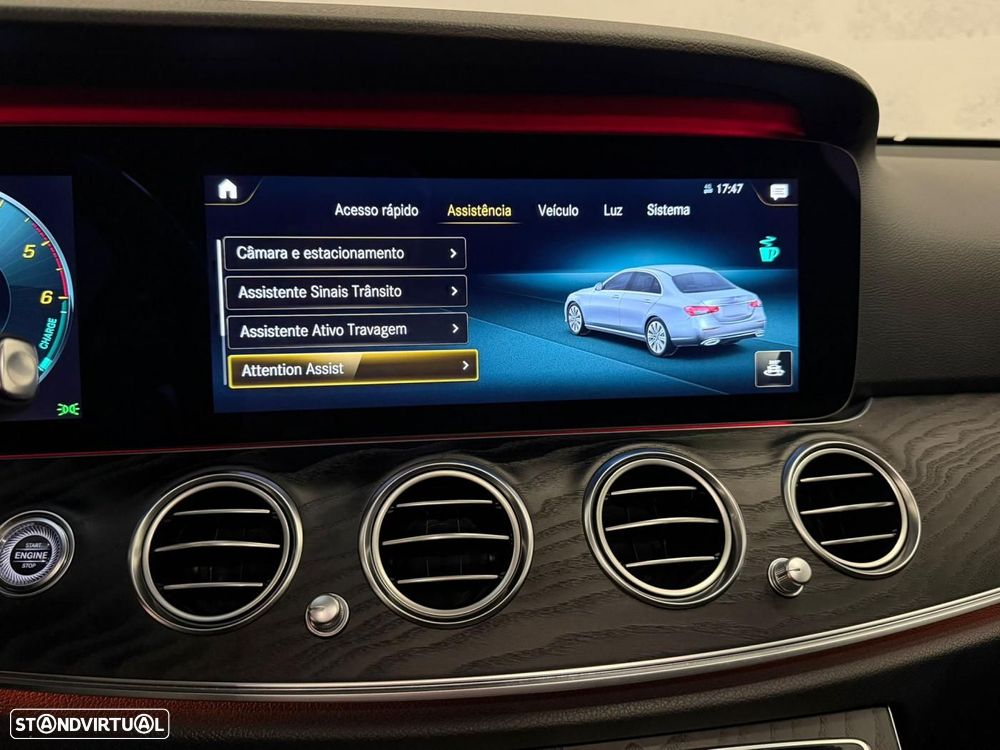 Mercedes-Benz E 300 de Avantgarde 4Matic - 26