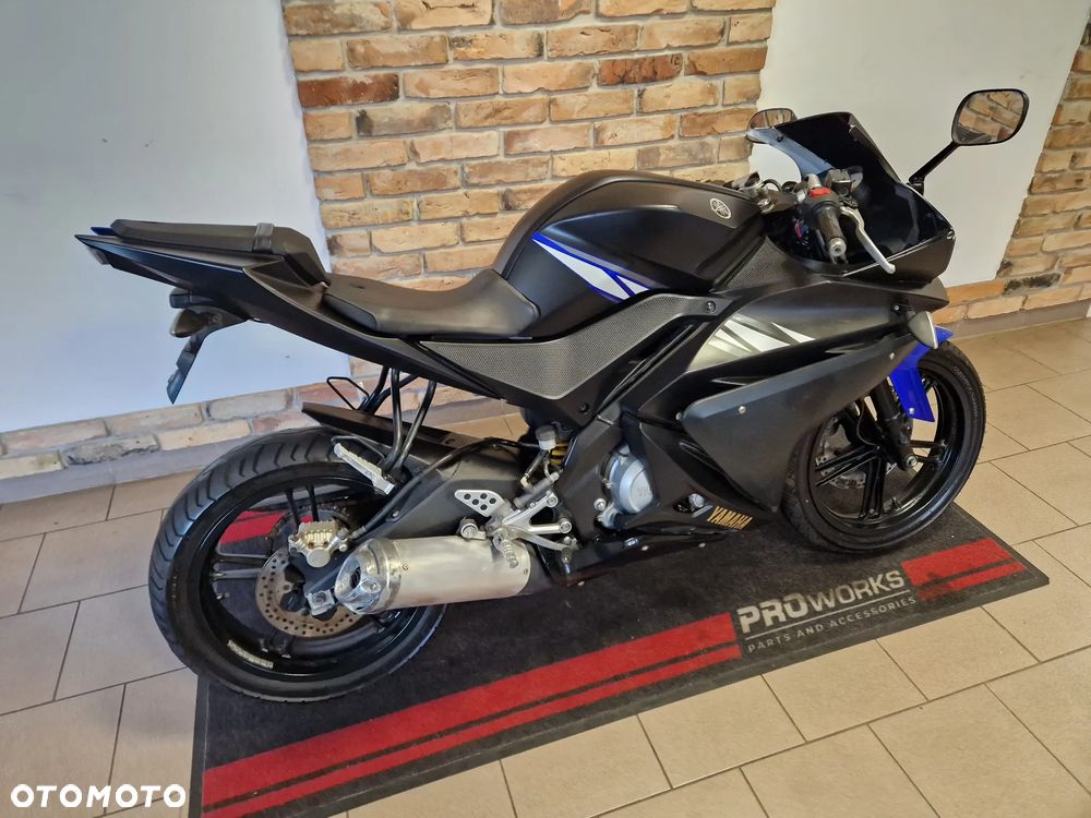 Yamaha YZF - 2
