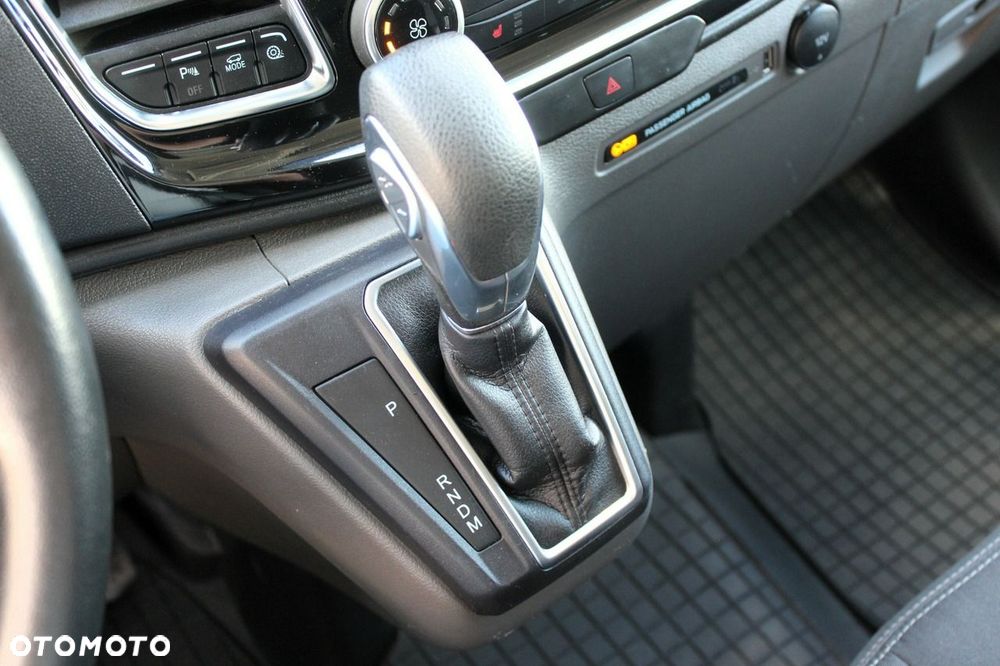 Ford Transit Custom - 19