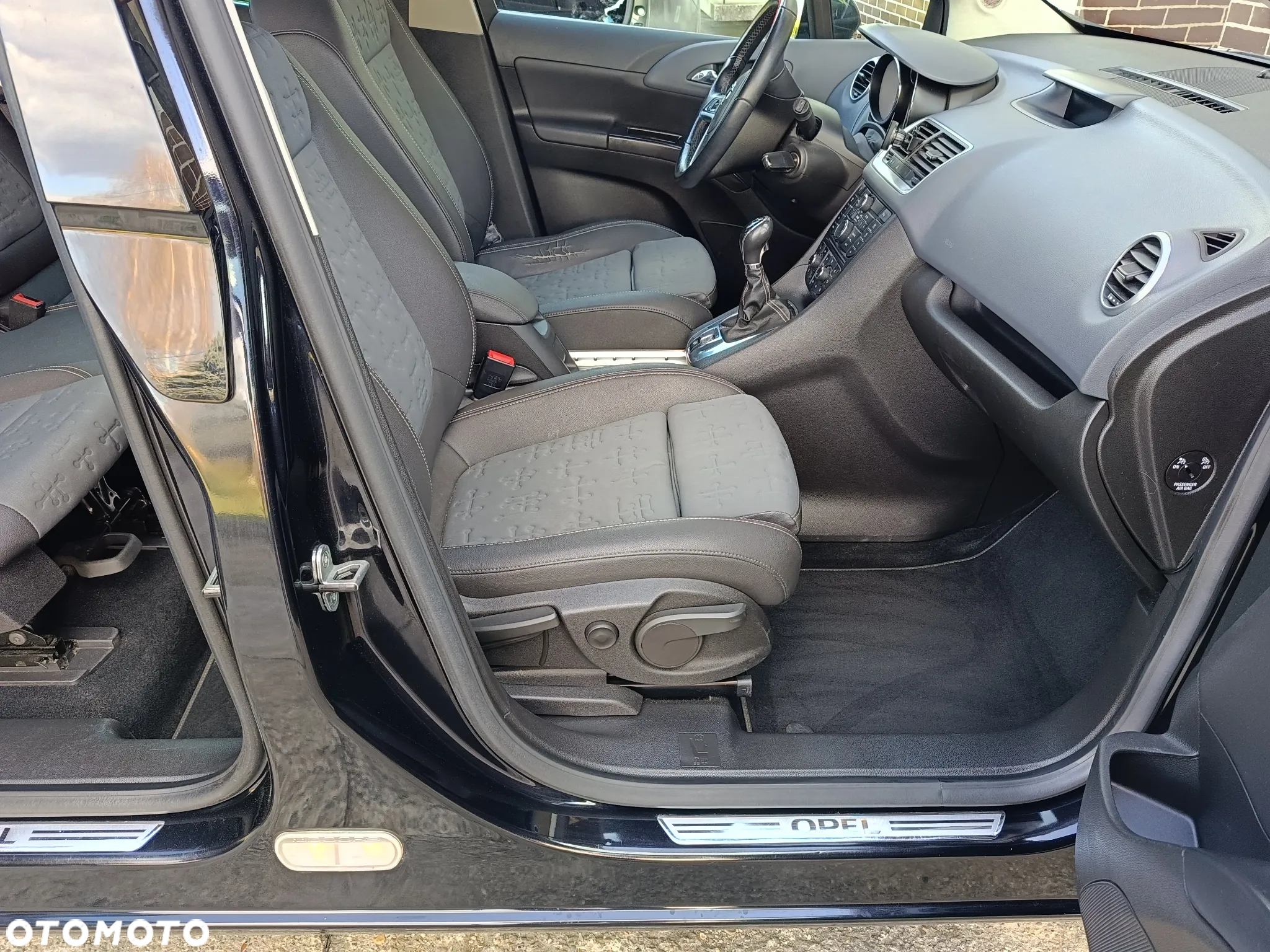 Opel Meriva 1.4 T Cosmo - 28
