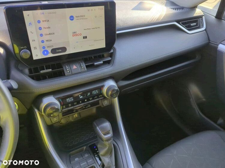 Toyota RAV4 - 6