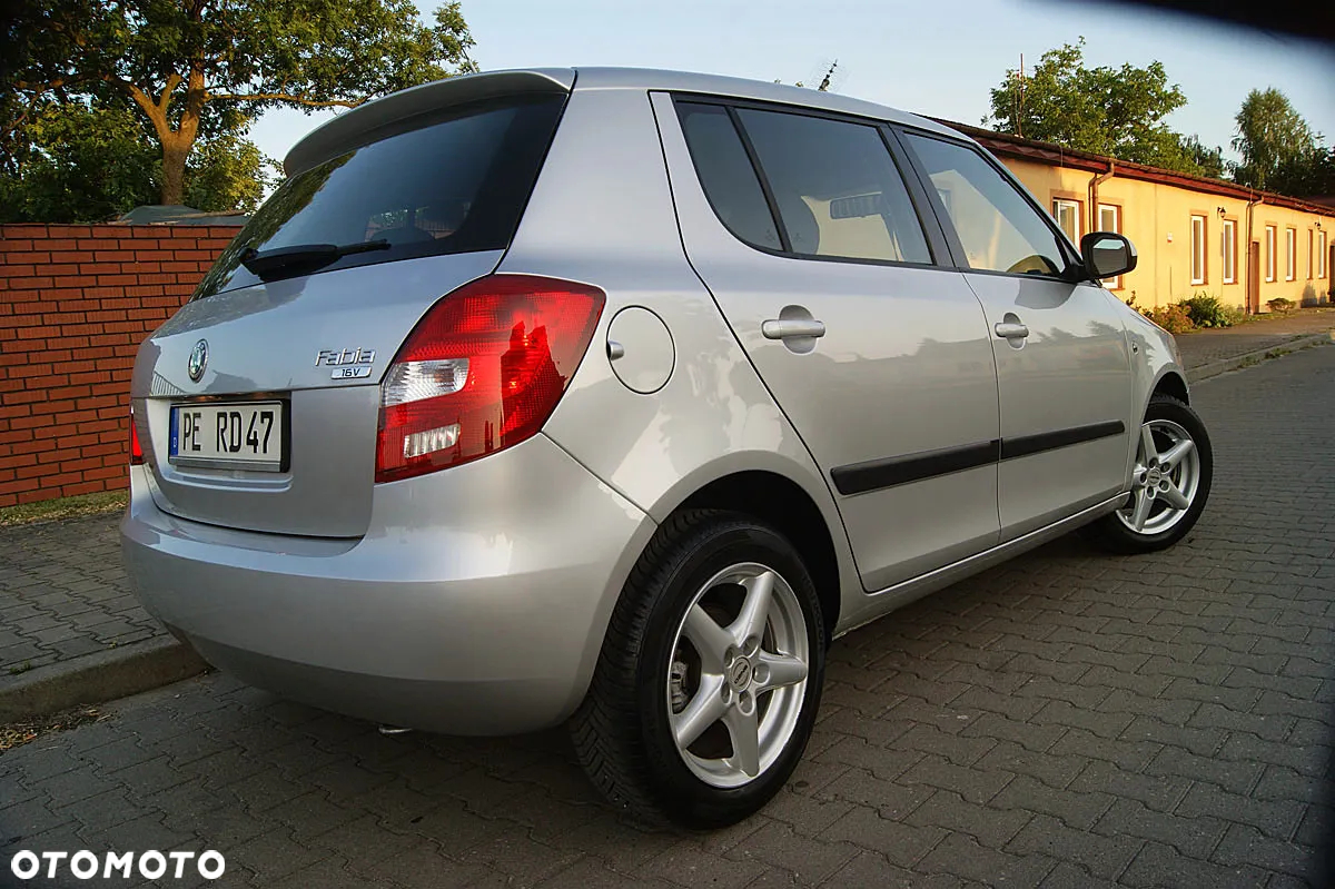 Skoda Fabia 1.4 16V Elegance - 18