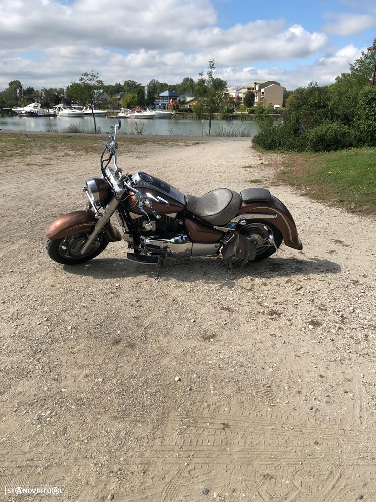 Suzuki Intruder - 3