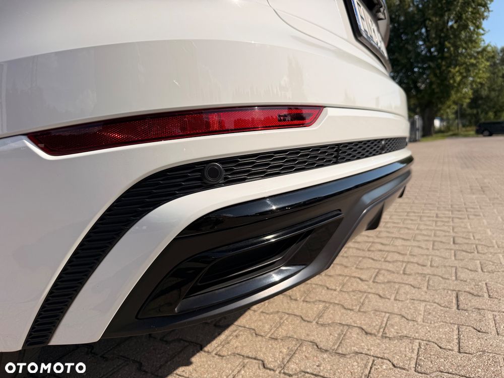 Audi Q8 55 TFSI mHEV Quattro Tiptronic - 13