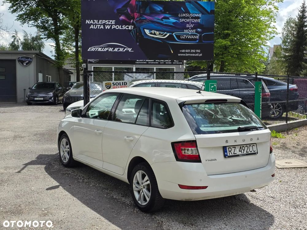 Skoda Fabia 1.0 Ambition - 7