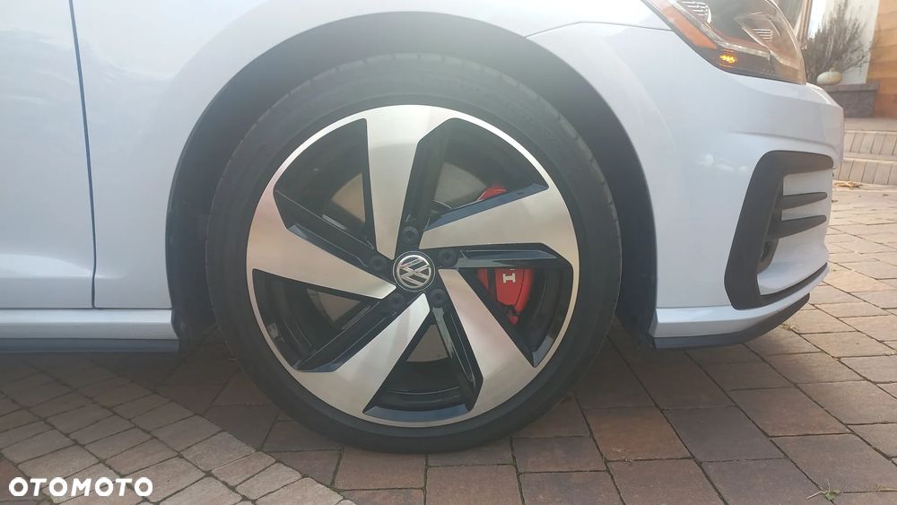 Volkswagen Golf GTI Performance BlueMotion Technology - 15