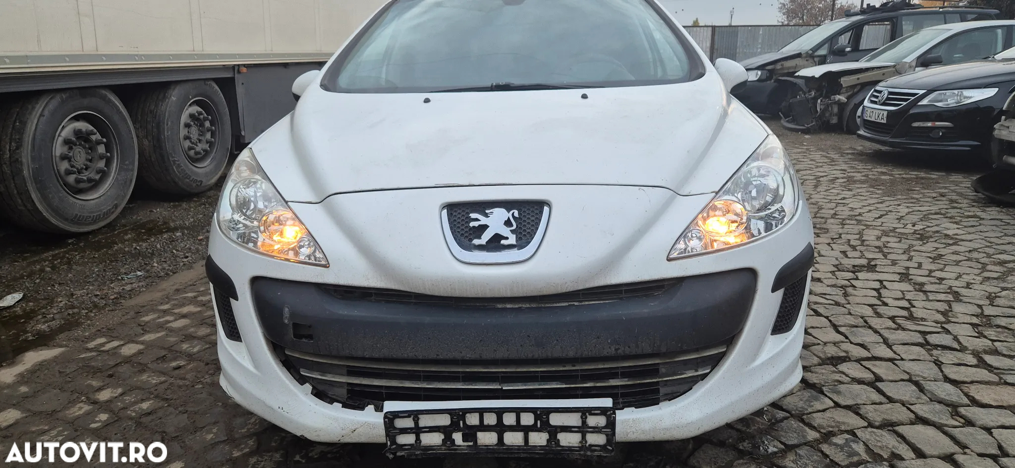 Piese auto  Peugeot 308 2011 - 2
