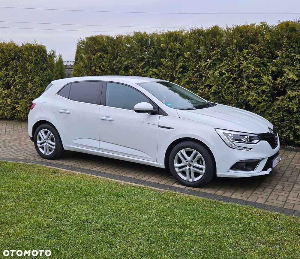Renault Megane ENERGY TCe 100 LIFE - 18
