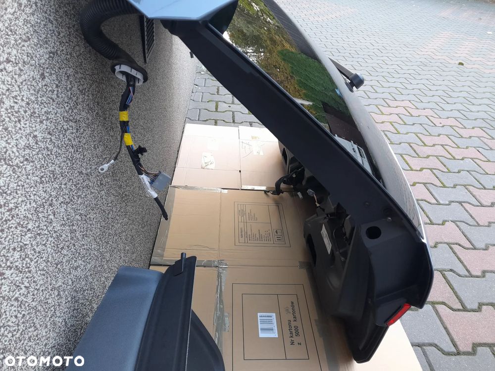 Klapa bagażnika kolor 728 volvo xc60 II 2023R - 11